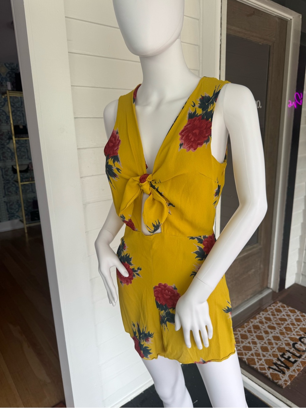 NEVER WORN Yellow Floral Tie-Front Romper